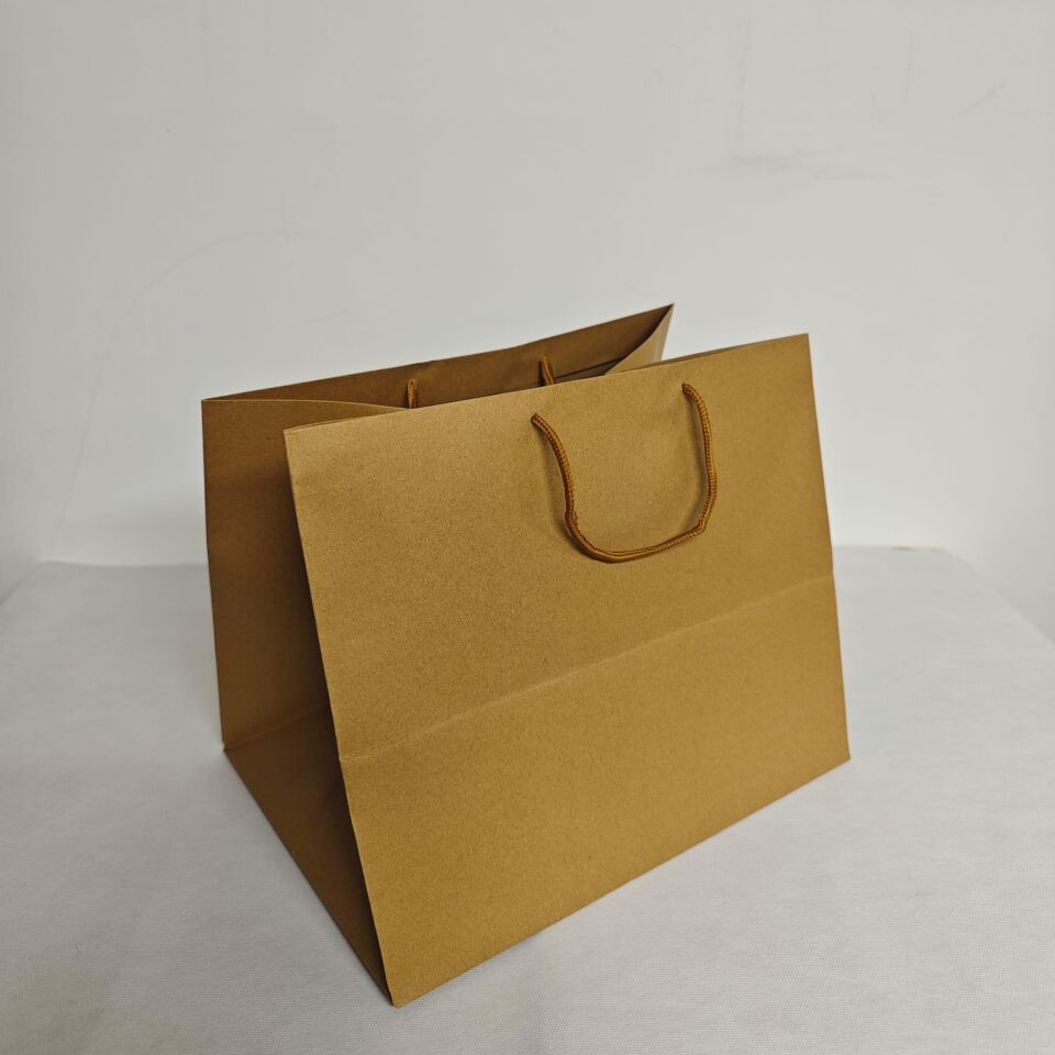 ÇANTA İTHAL KRAFT İP SAPLI  36*27*30 10 LU