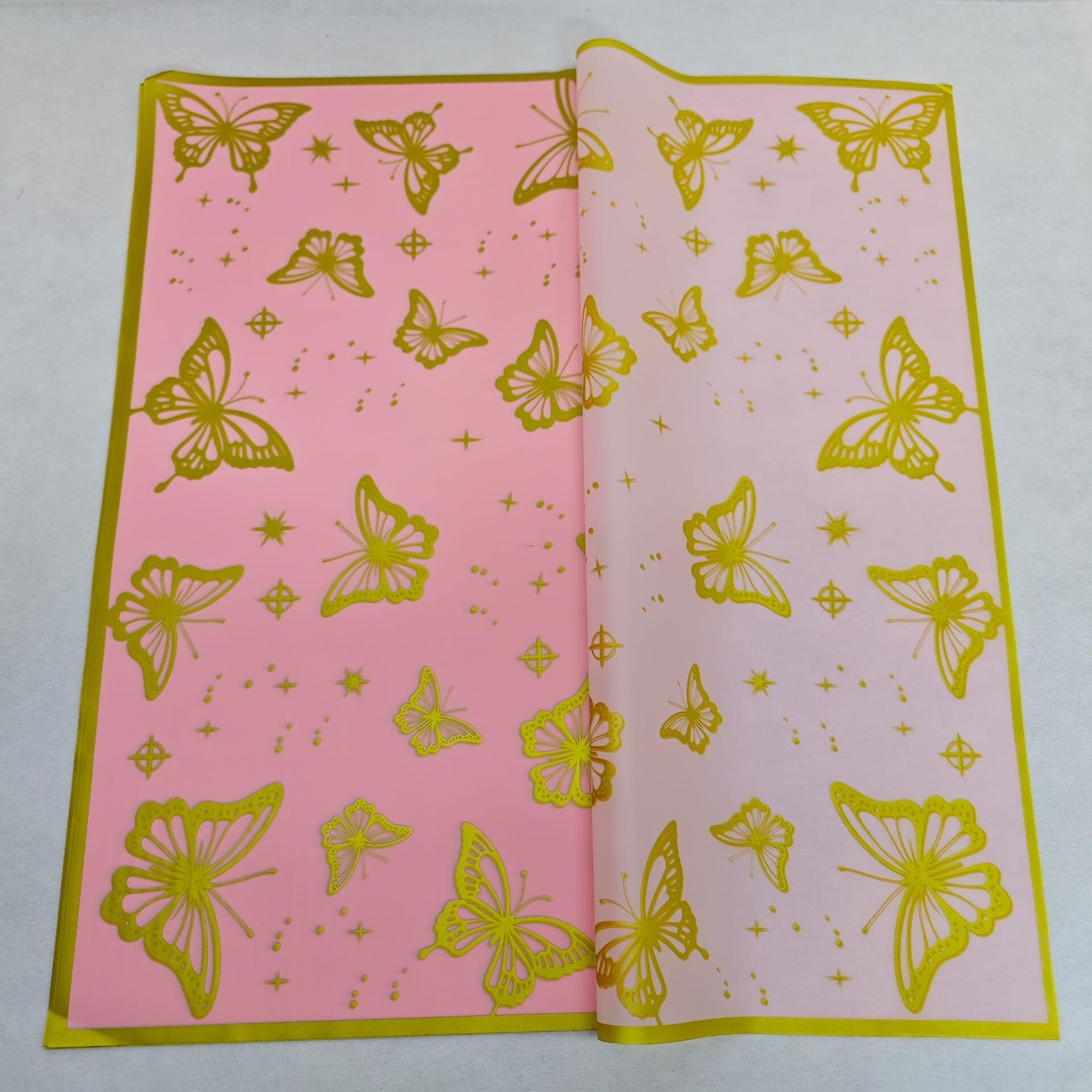 BUKETLİK PP  ALTIN KELEBEK BASKILI PEMBE 15 Lİ