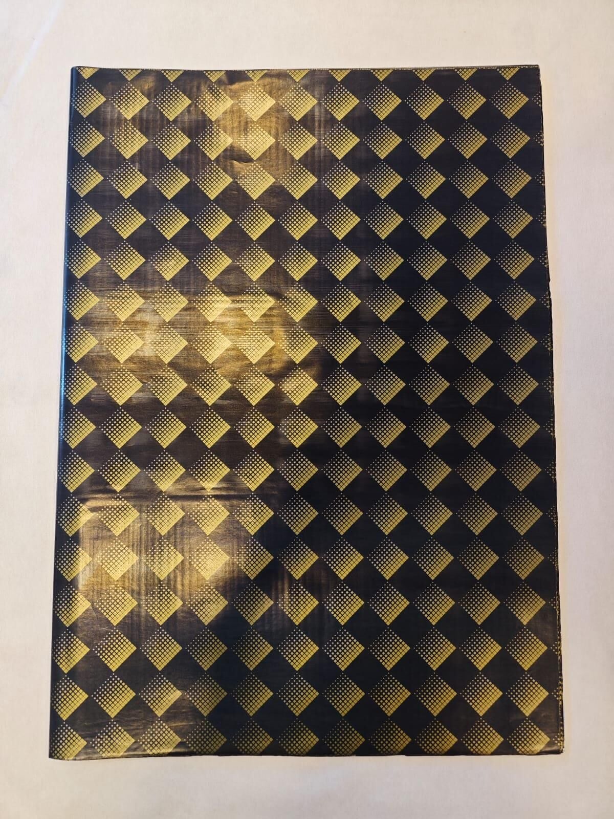 KUŞE KAĞIT 70*100 DAMALI KARE DESEN ALTIN 50 Lİ