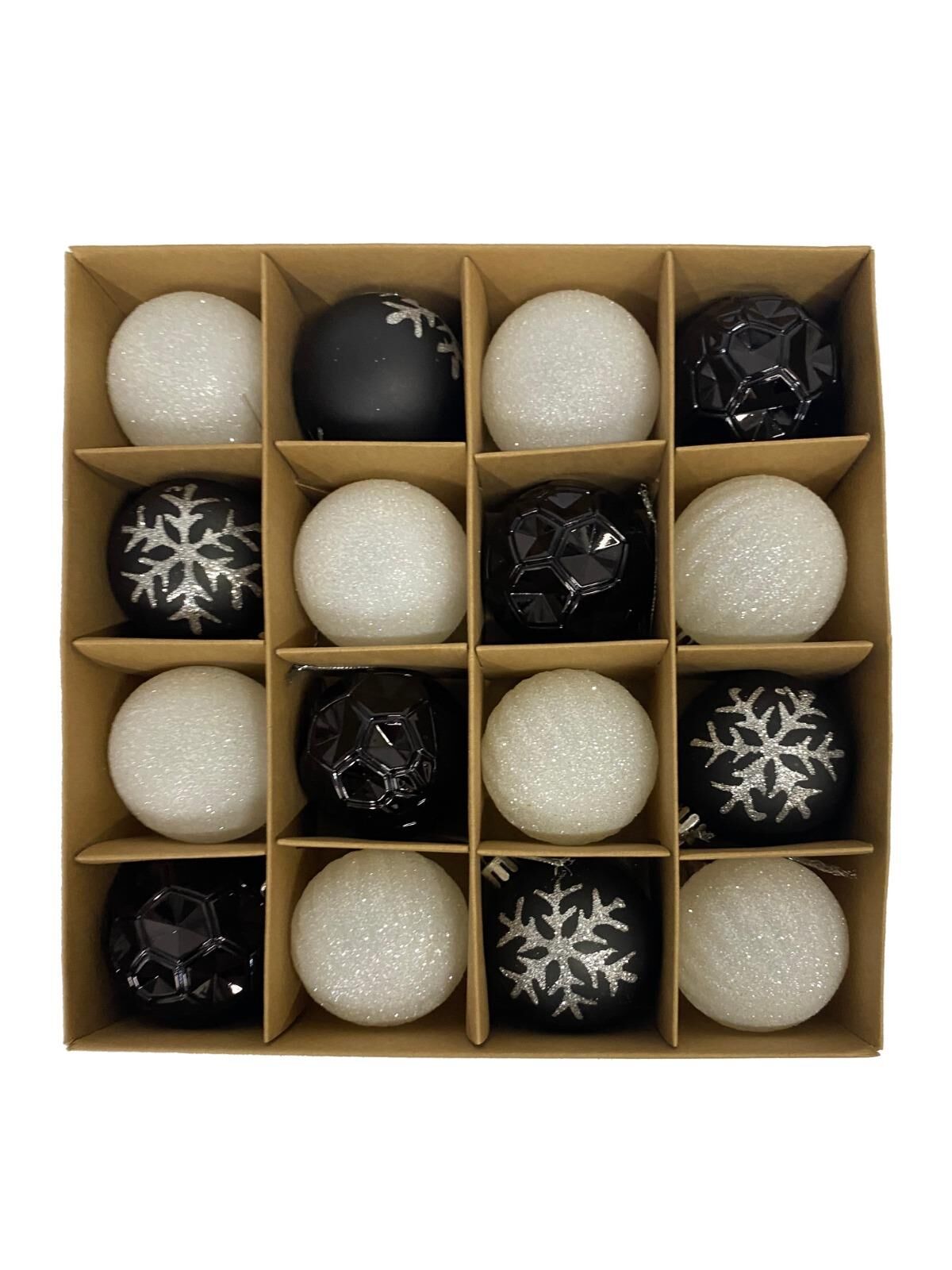 TOPSÜS 6CM SİYAH-BEYAZ KAR DESENLİ KUTULU 16 LI