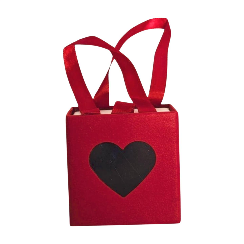 KUTU TEKLİ KARE KALP ÇERÇEVELİ 6*6 CM KIRMIZI