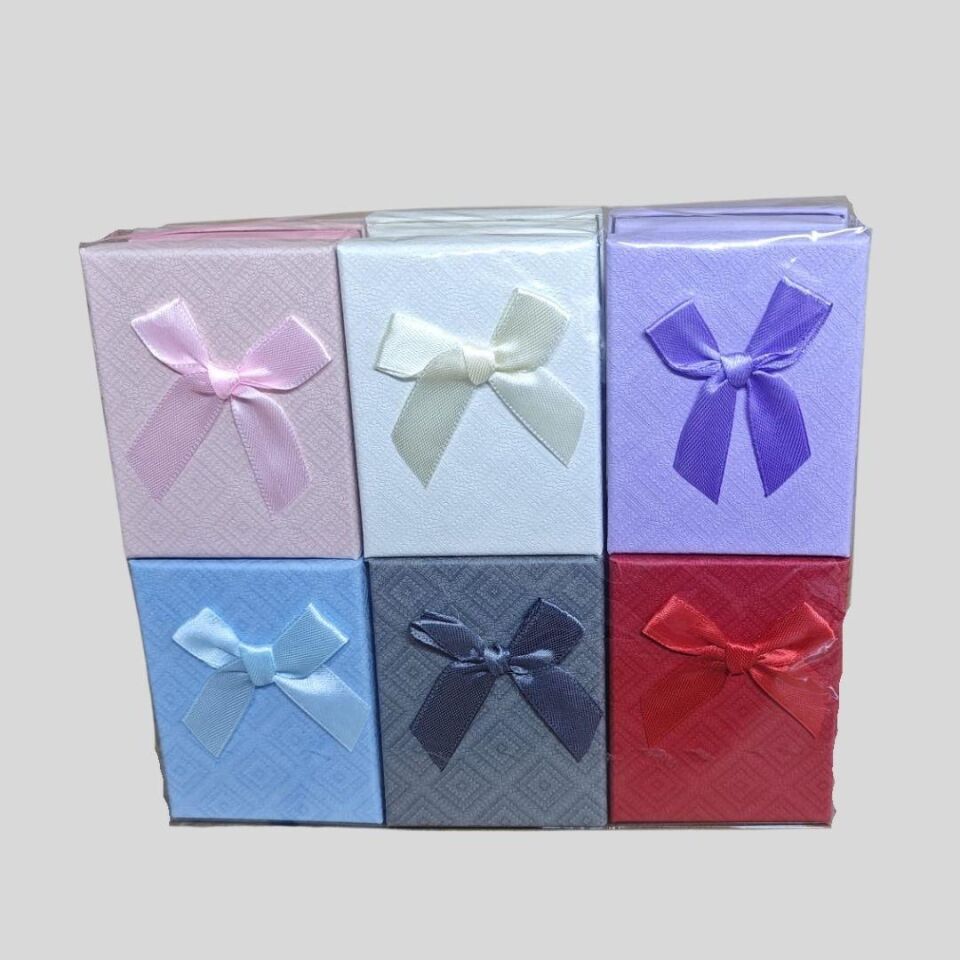 KUTU TEKLİ DİKDÖRTGEN FİYONKLU MUHTELİF 7*9 CM