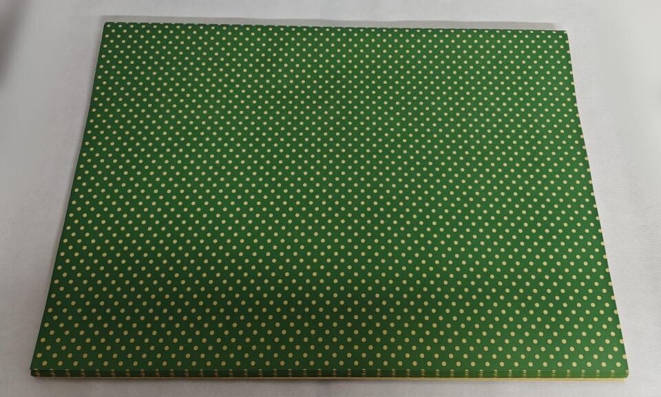 KUŞE KAĞIT 70*100 YEŞİL ALTIN PUANLI 50 Lİ