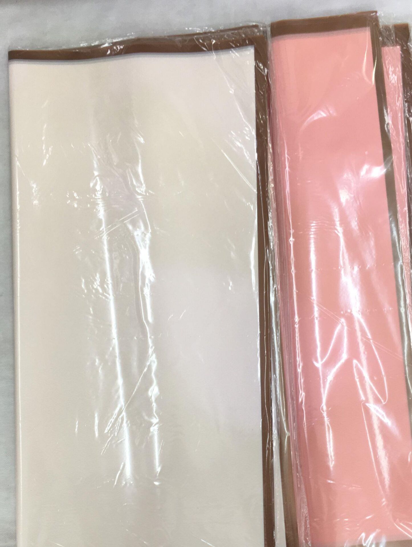 BUKETLİK MAT OPP KENAR ÇİZGİLİ 56*56-20 Lİ PK