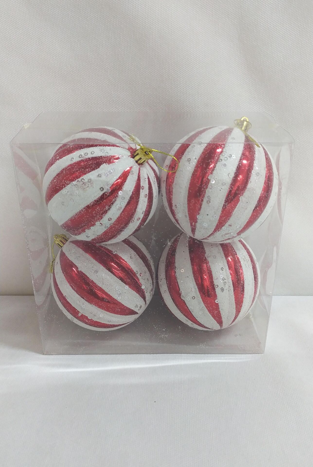 TOP SÜS 10CM KIRMIZI BEYAZ 4 LU