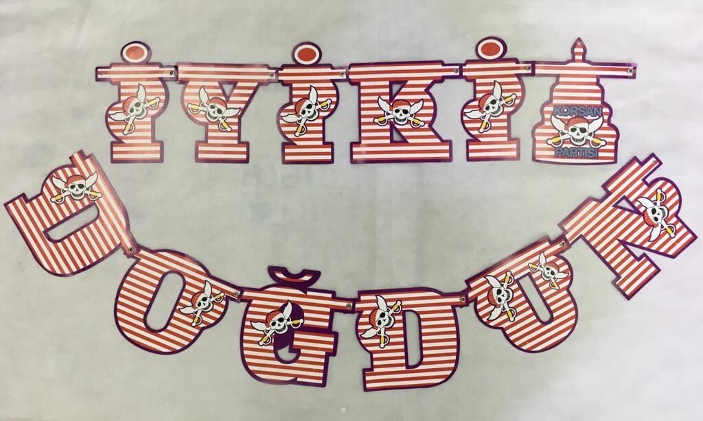 OYNAR KARTON YAZI TEMALI İYİKİ DOĞDUN KORSAN