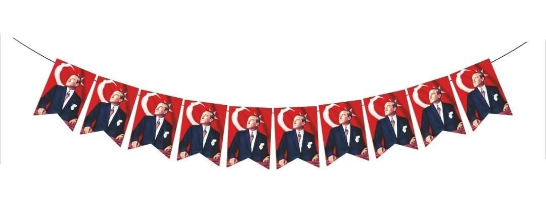 FİESTA KIRLANGIÇ AYYILDIZ ATATÜRK