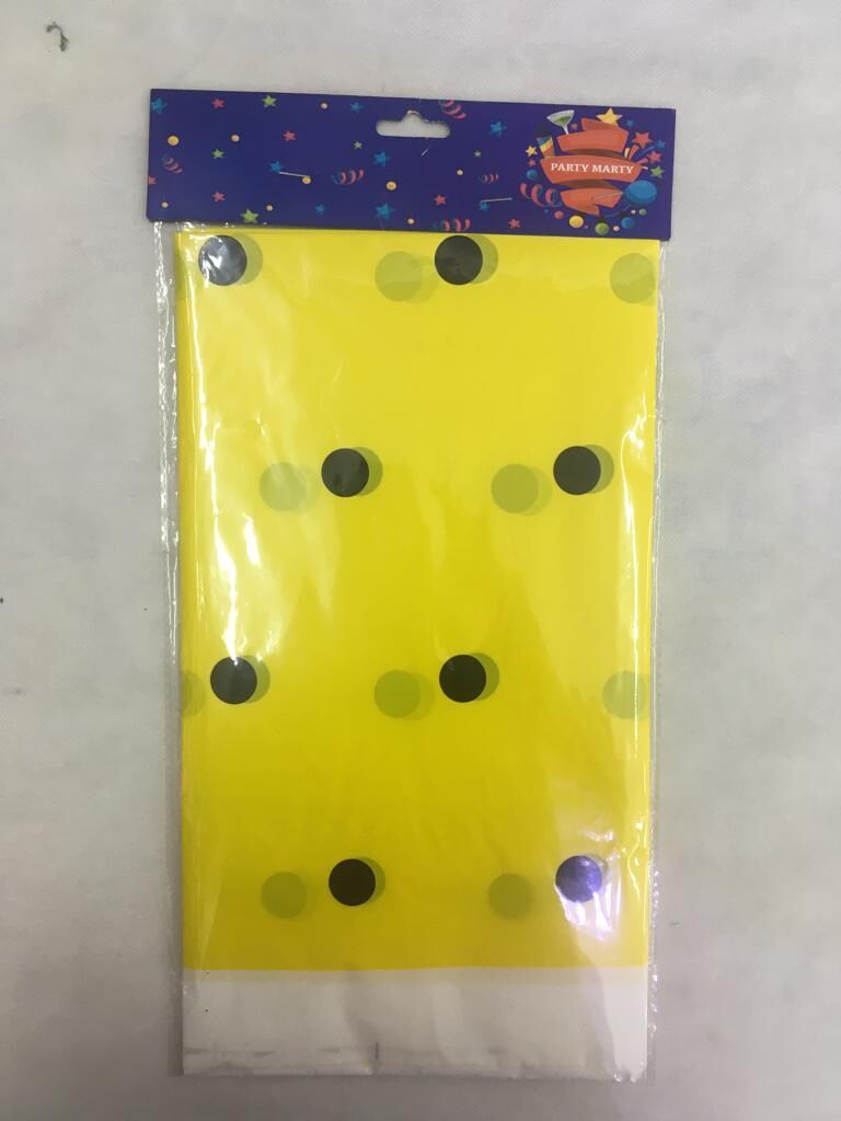 MASA ÖRTÜSÜ PUANTİYELİ SARI ÜSTÜ SİYAH PUANLI