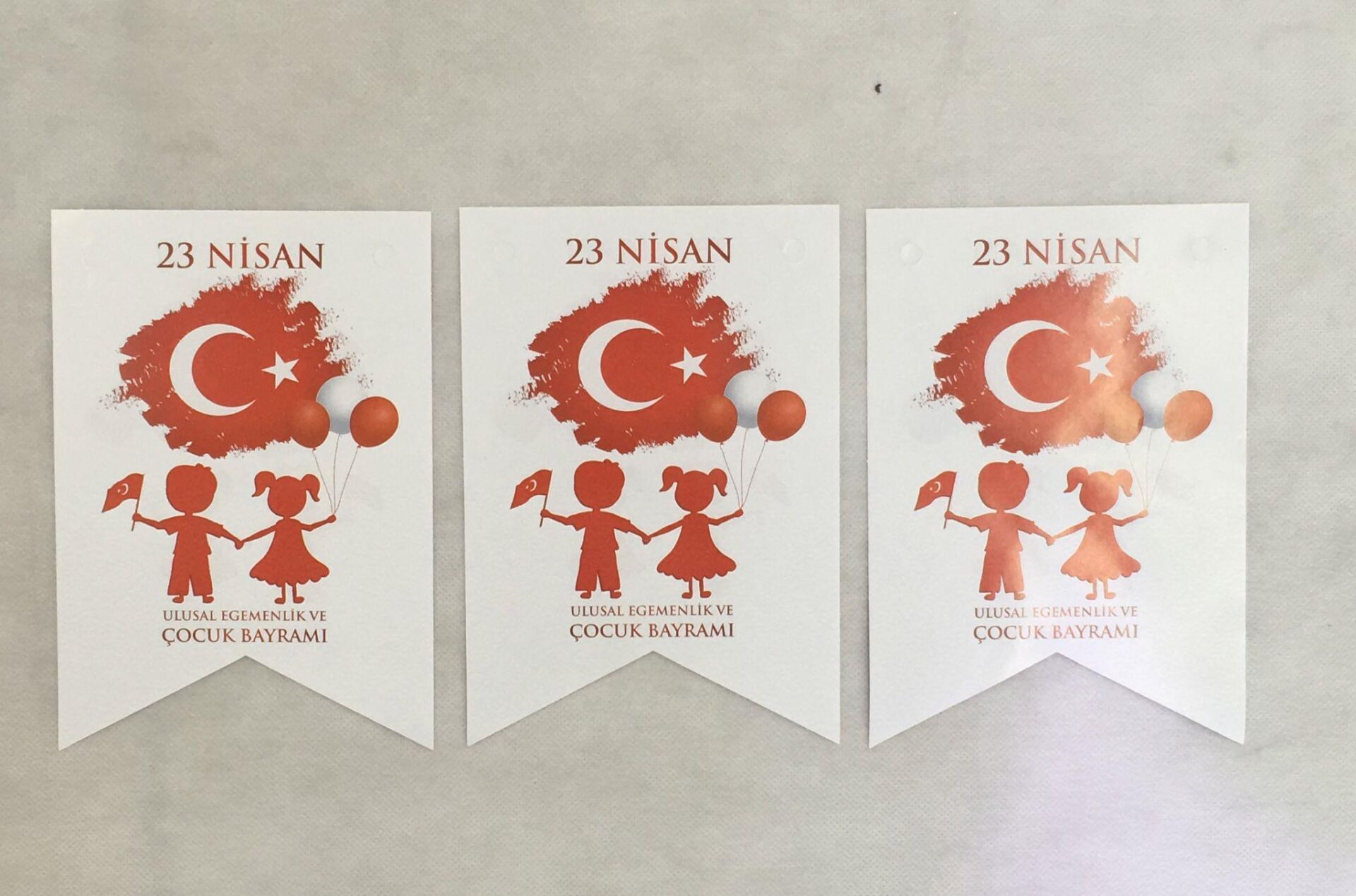 FİESTA KIRLANGIÇ 23 NİSAN KIRMIZI