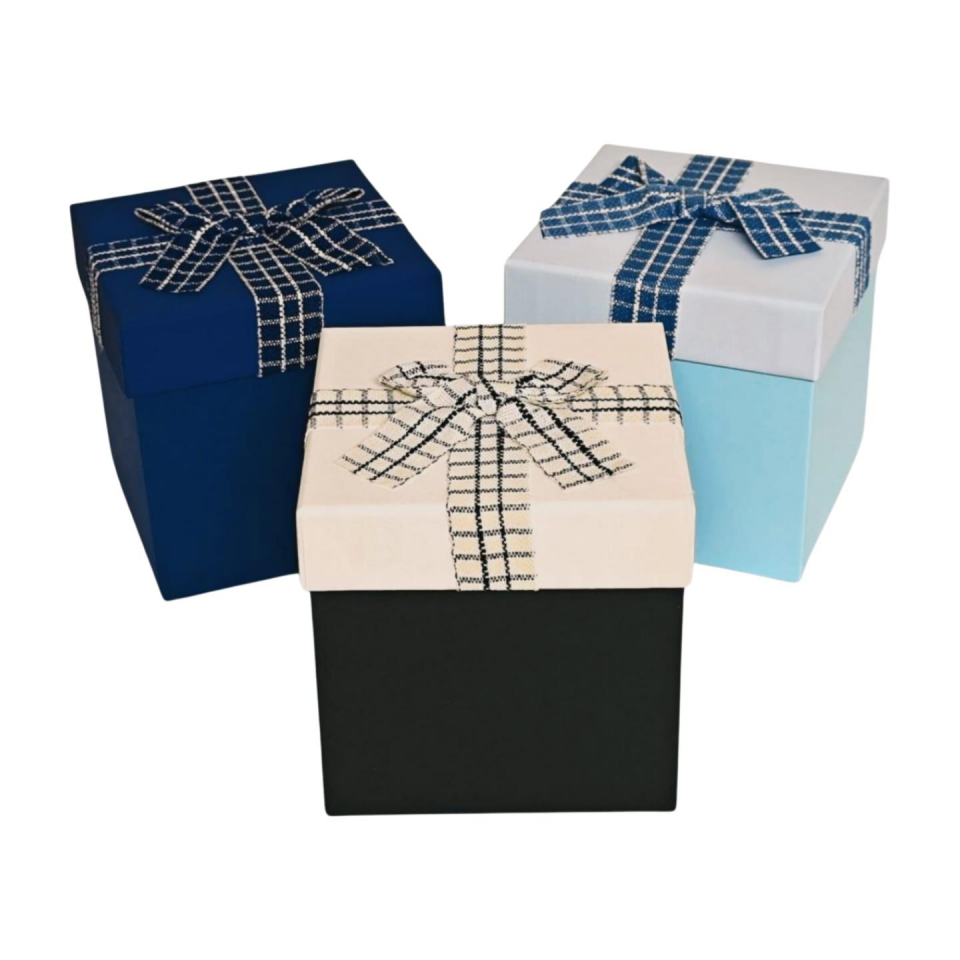 KUTU KARE TEKLİ FİYONKLU 3 RENK