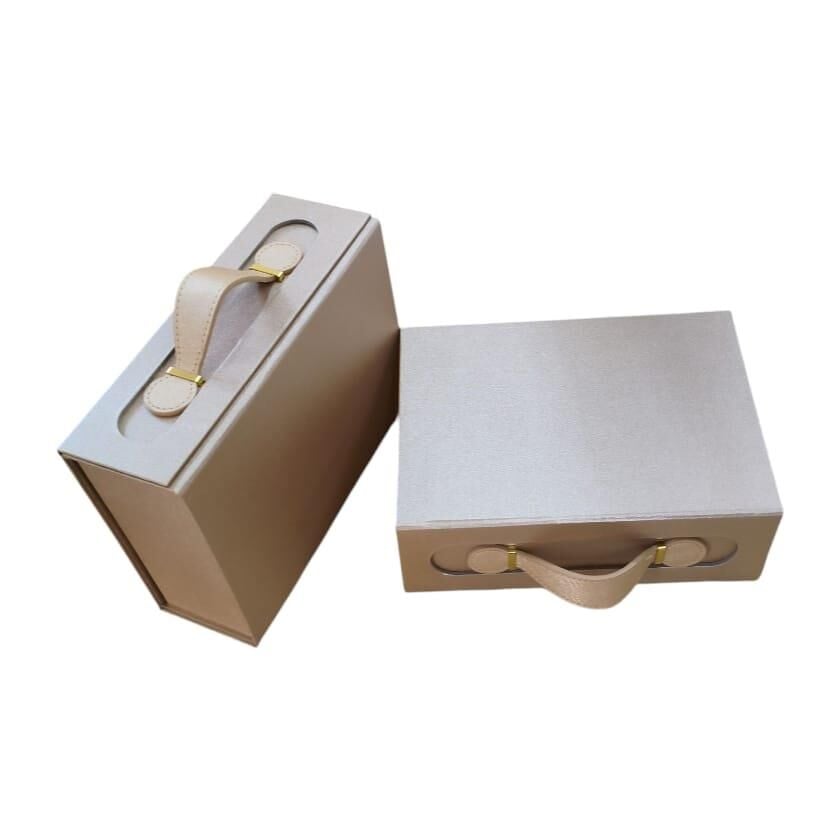 BOND ÇANTA KUTU 24*18,2*8 ALTIN