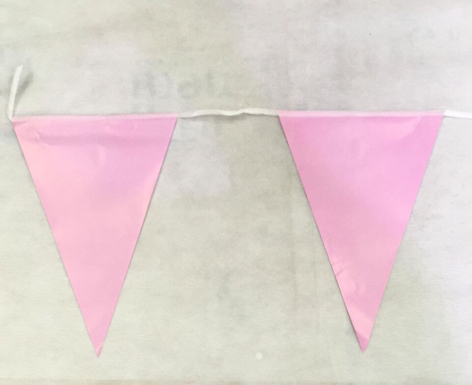 FLAMA ÜÇGEN TEMALI DÜZ PEMBE