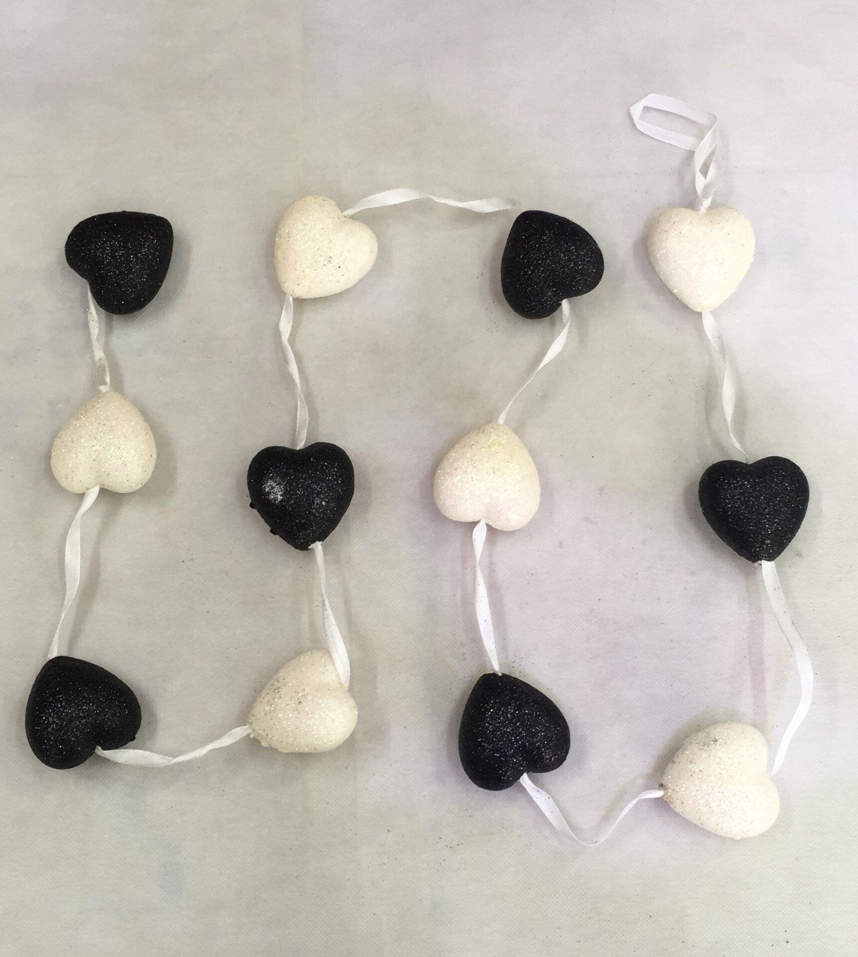 STRAFOR KALP SARKIT SİMLİ 12 Lİ SİYAH BEYAZ