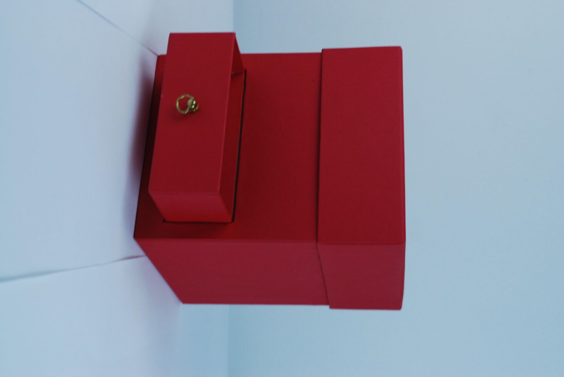 RCP ÇEKMECELİ  KARE TEKLİ KUTU 16*19 KIRMIZI