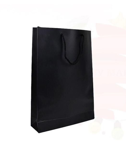 ÇANTA KARTON SELOFANLI 26*38 SİYAH 25'Lİ