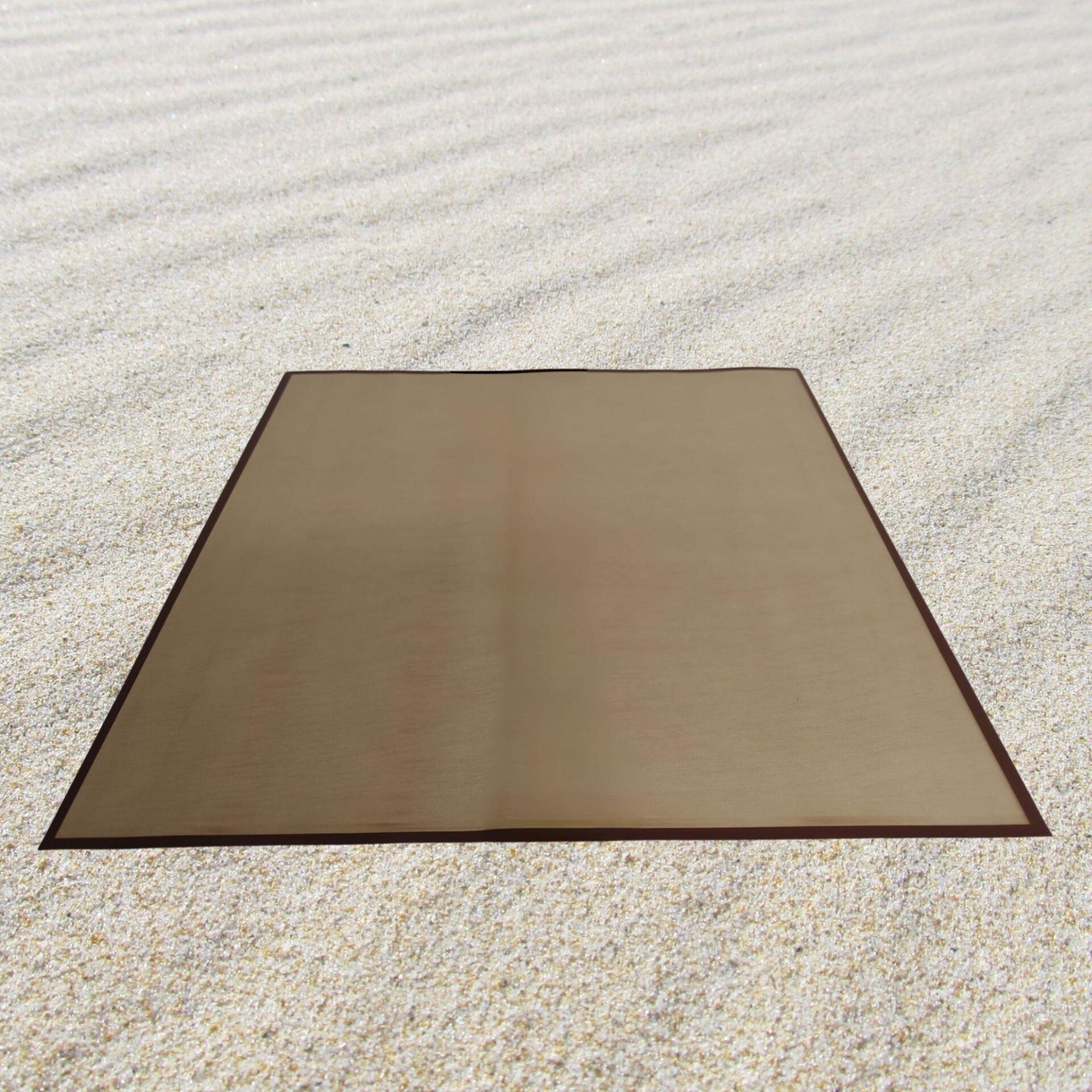 BUKETLİK PP DÜZ  KENARLI KAHVE 58*58 20 Lİ