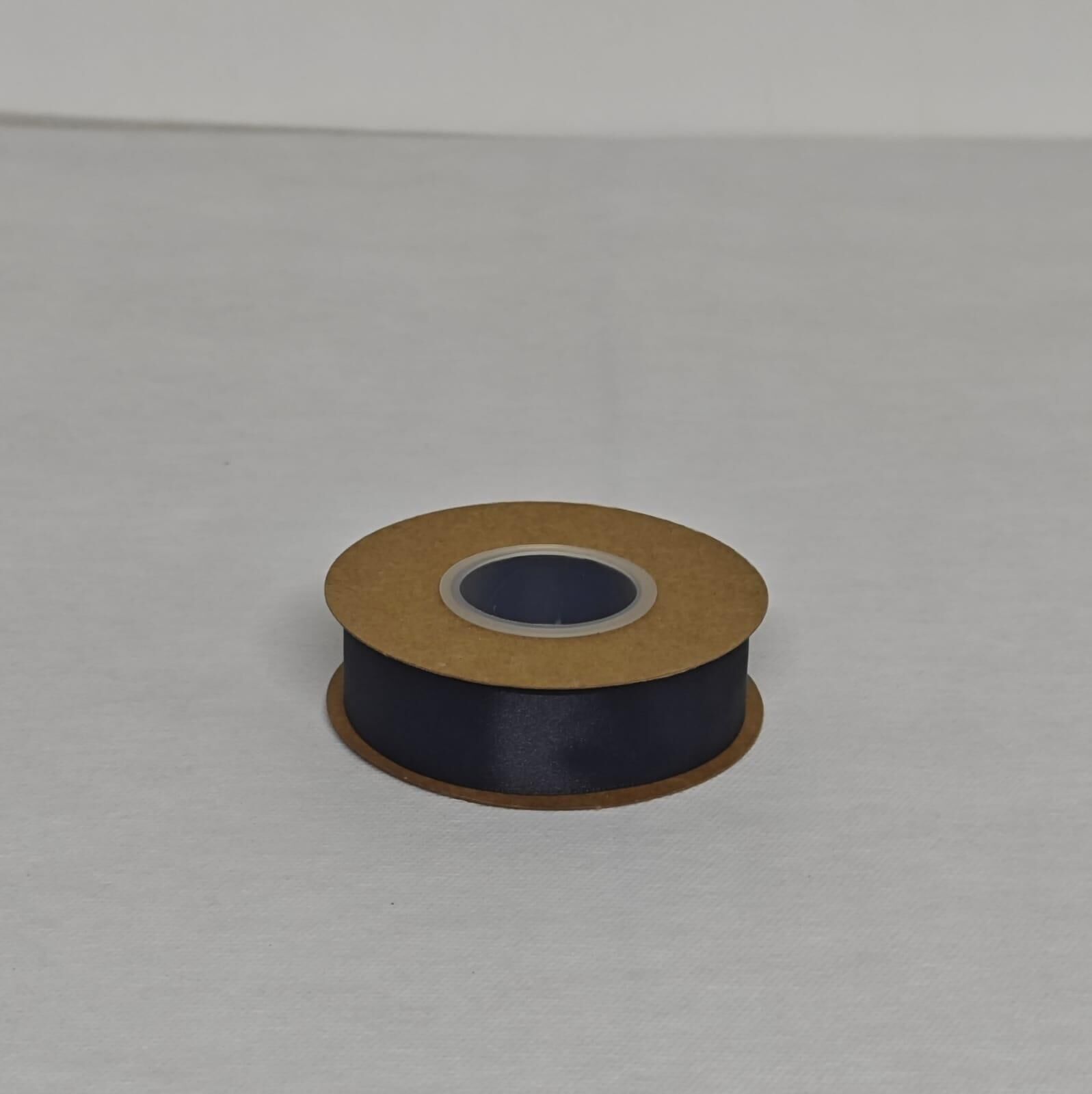 KURDELE SATEN SİYAH 2,5 CM 22 MT