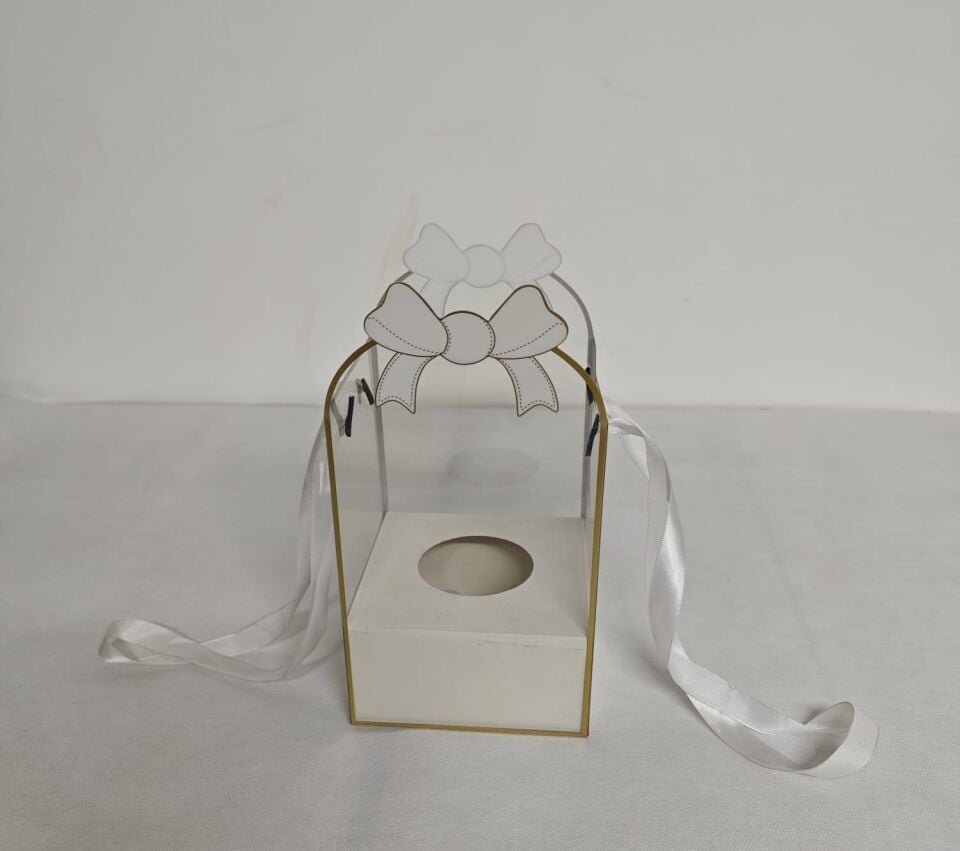 GÜL KUTUSU ASETATLI 12*12*23.5 BEYAZ