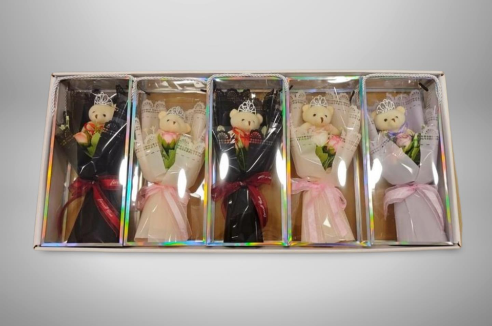 HEDİYELİK SÜS  BUKETLİ PAPATYA AYICIKLI TAÇLI