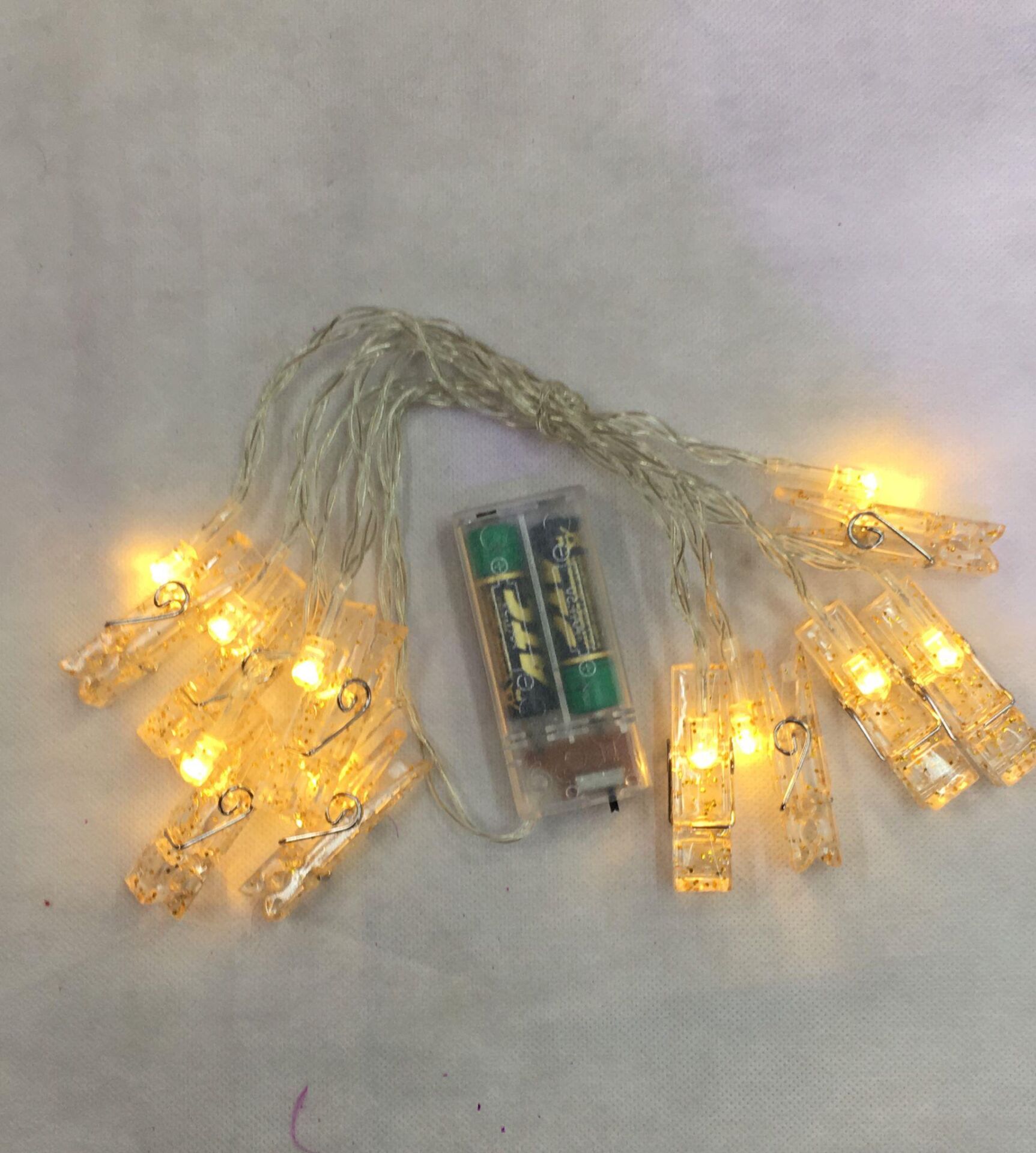 IŞIK PİLLİ LED GÜNIŞIĞI GENİŞ MANDALLI 10 LU