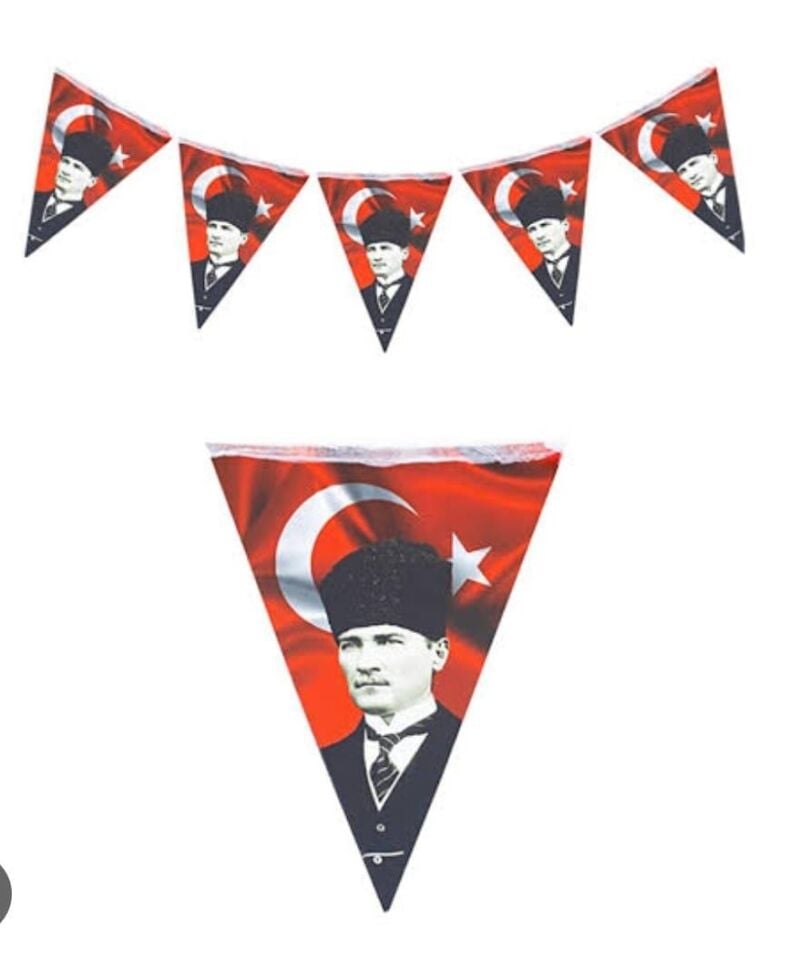FLAMA ÜÇGEN ATATÜRKLÜ