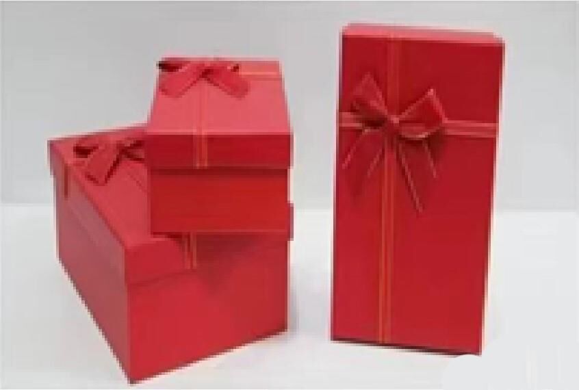 KUTU DİKDÖRTGEN SİMLİ KURDELELİ KIRMIZI 3 LÜ