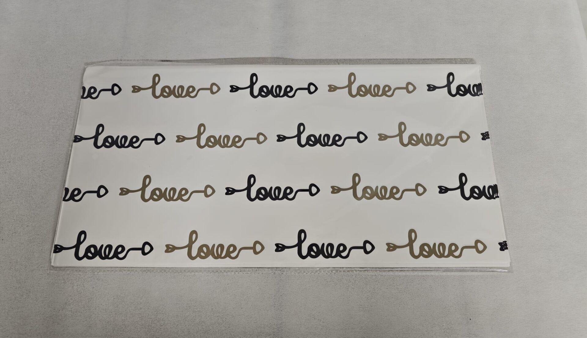 BUKETLİK OPP LOVE BASKILI BEYAZ 20Lİ