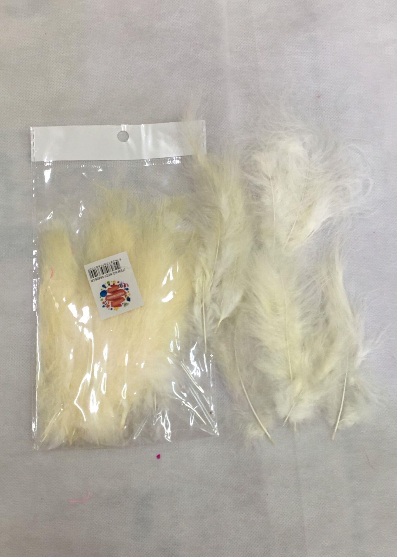 TÜY RENKLİ KREM (50 AD/PK)