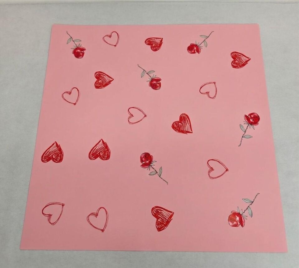 BUKETLİK OPP GÜLLÜ KALPLİ PEMBE 15 Lİ