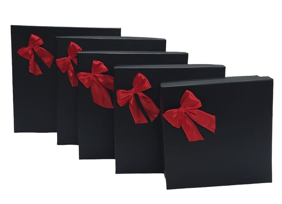 TN KARE 5Lİ BÜYÜK KUTU PAPYONLU SİYAH