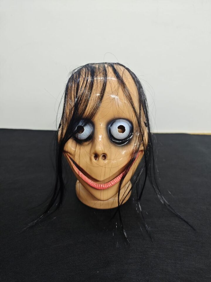 HALLOWEEN PLASTİK MASKE MOMO