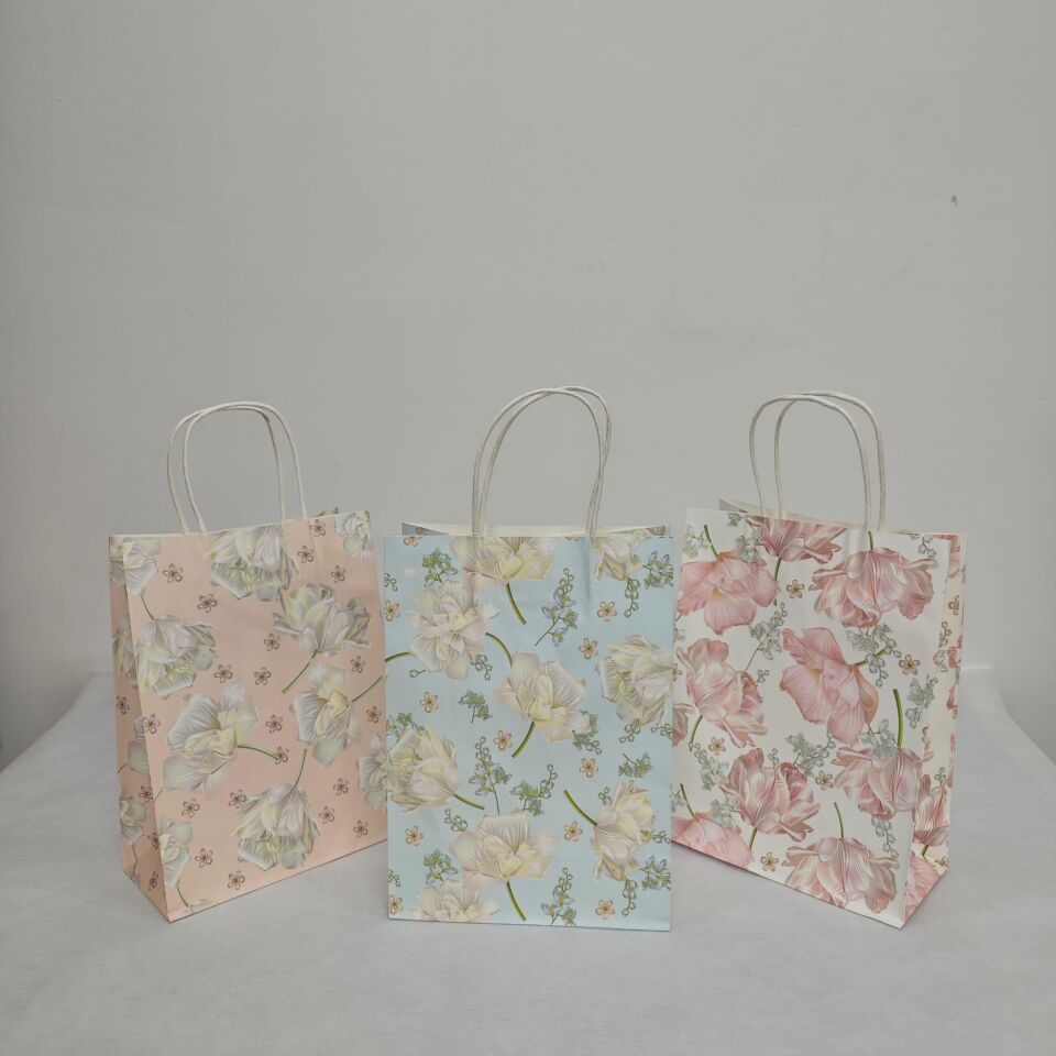 ÇANTA KRAFT BÜKÜM SAPLI ÇİÇEKLİ 19*9,5*26CM 12 Lİ